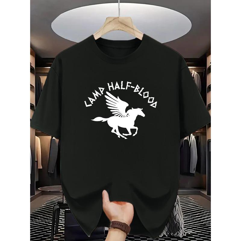 European Size Men S  Camp Half-Blood  Graphic T-Shirt - Black Short Sleeve Tee with Flying Horse Print, Casual Summer Style for Young Adults S чёрный