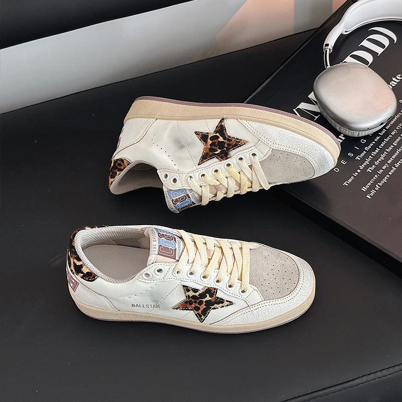 Women's Retro Patchwork Distressed Star Sneakers - Spring 2025, Casual Lace-Up Flat White Shoes
