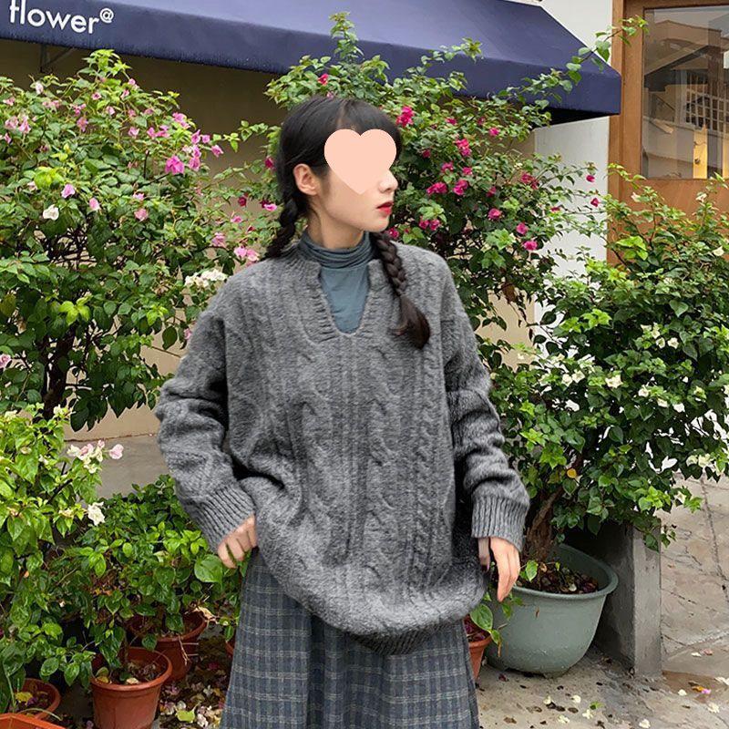 Twist V-Neck Women's Oversized Sweater - New Spring/Summer Korean Style Thick Knit Pullover