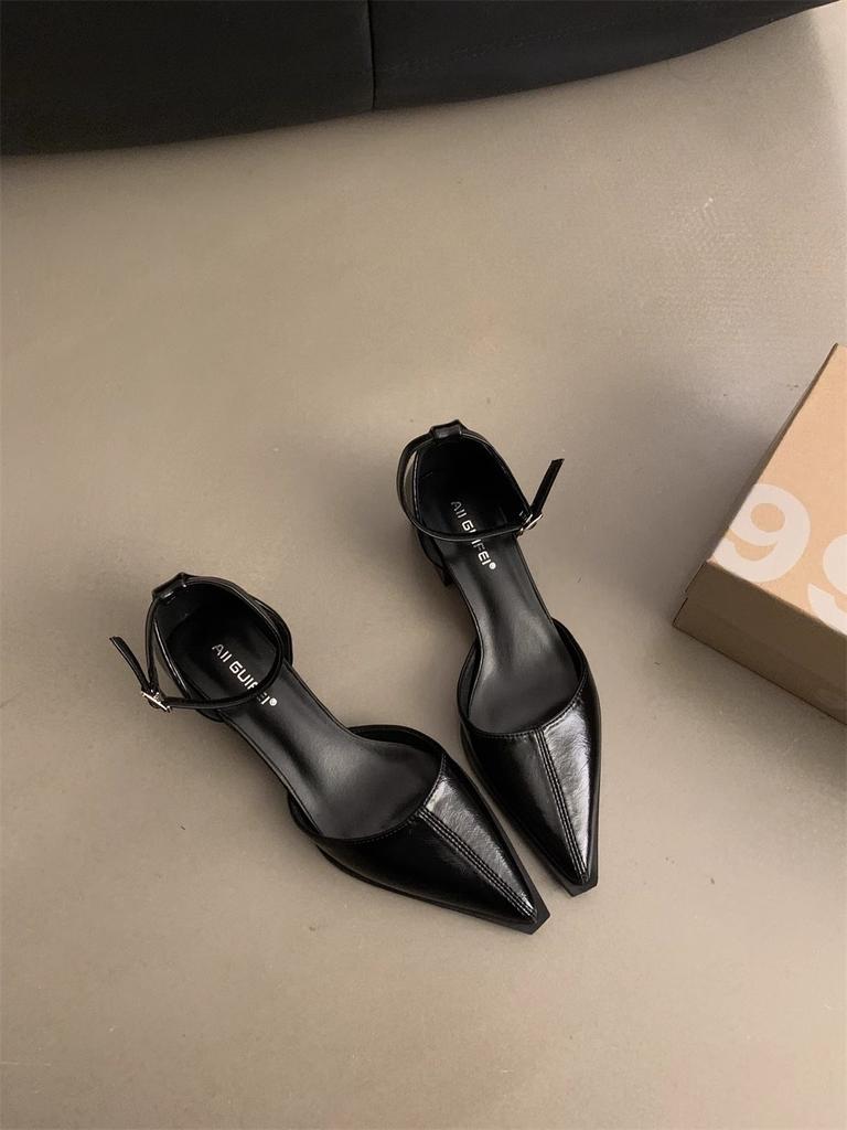 Fashion Spring summer new niche temperament single shoe shallow mouth simple comfortable versatile casual black mid heel pointed sandals