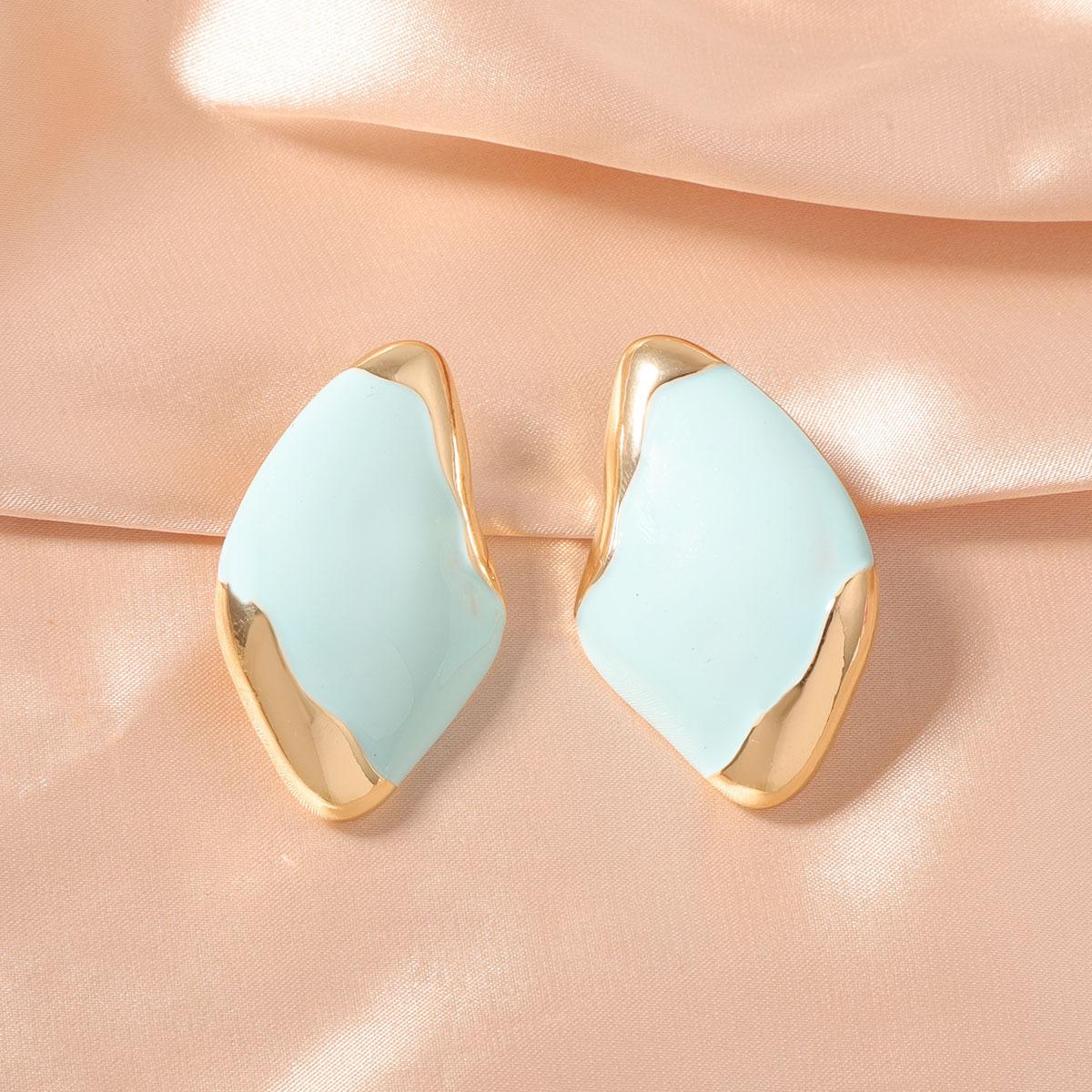 

Daily commuting fashionable and simple dopamine-colored alloy oil-dripping diamond-shaped niche stud earrings