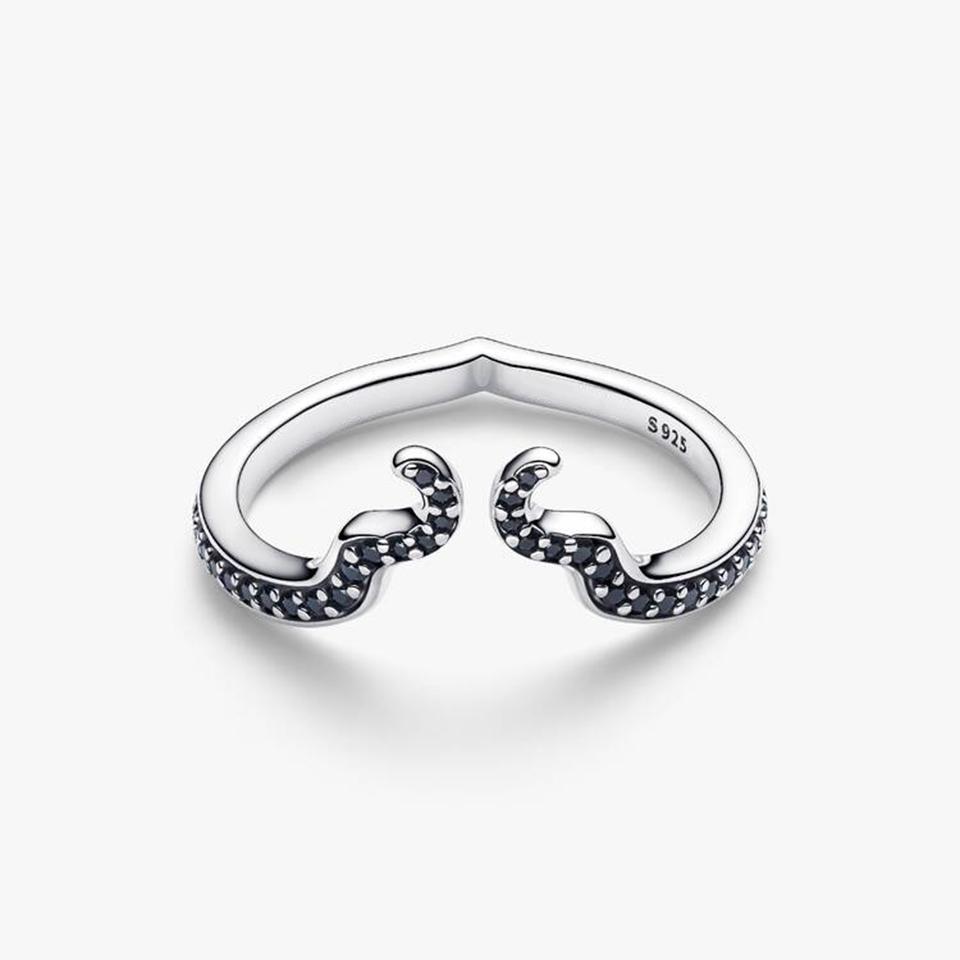 2026 Nuovo Anello in Argento 925 Cuore Colorato Chakra Pianta Ape Specimen Fortuna Arco Corona Fiore Cocktail Gioiello Fascino Fai da Te Raffinato