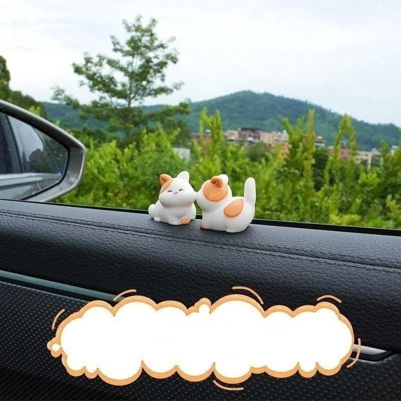 Cute Mini Cartoon Kissing Rabbit Cat Frog Car Ornaments Smooth Surface For Car Dashboard Home Desktop Decor