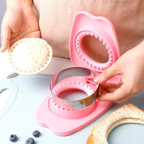 Yousheng Sandwich Cutter And Sealer Portable Sandwiches Maker Pocket Bread Mold Bento Box Tool for Kids Lunch