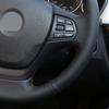 Osłona na kierownicę do samochodu ręcznie szyta antypoślizgowa czarna sztuczna skóra do BMW F30 F31 F34 F20 F21 F22
