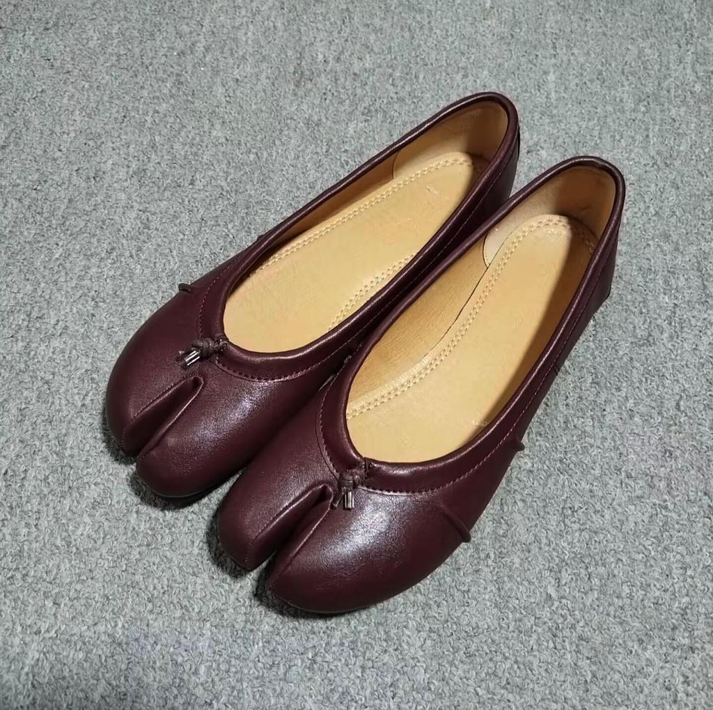 Spot Women's 2024 New Pleated Split-Toe Ballet Flats with Bow