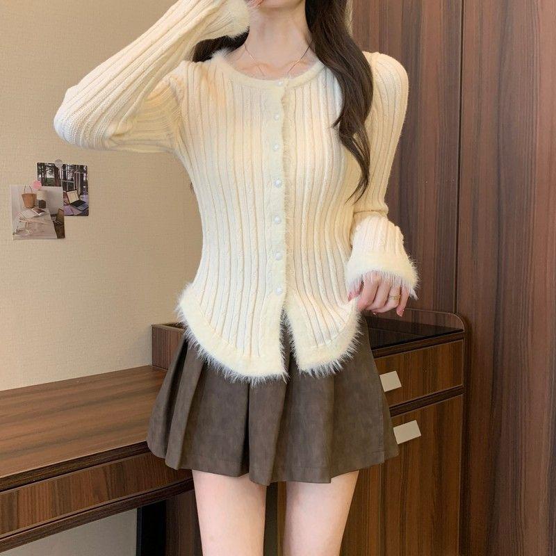 Women's Autumn Winter Maillard Retro Unique Fitted Sweater Knit Undershirt Inner Wear High-End Designer Niche Top