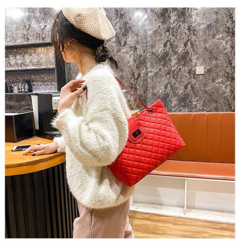 New Fashion Casual Armpit Bag Rhombus Embroidery Thread Chain Bag Women's Single Shoulder Oblique Span Tote Bag Women's