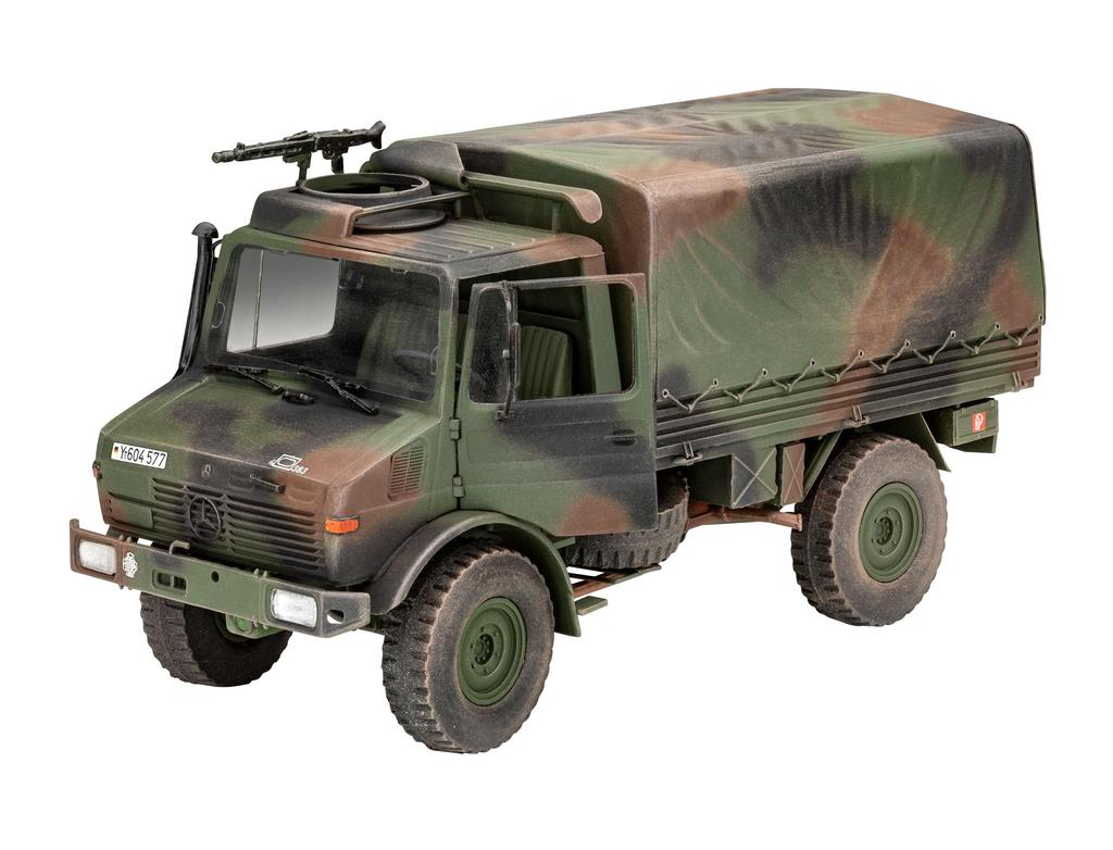 Revell Maßstab Deutscher Unimog Plastikmodellbausatz farbig vorgeformt 1/35 (2t milgl) 03337,