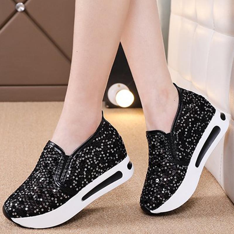 Fashion 2025 Elegant Bling Mesh Sports Shoes Women Fashion Plus Size Platform Sneakers Woman Slip On Soft Insole Vulcanize Shoes Female