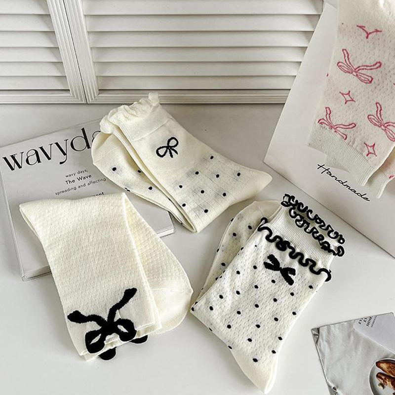 Kave 2024 Spring/Summer Sweet Lolita Ballet Style Ultrathin Breathable Socks For Women Lace Bow Piles Of Socks Wholesale