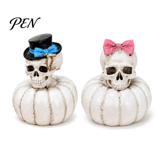 Gothic Wedding Couple Figurines Skull Pumpkin Statue, Halloween Bride Groom Figurine, Pink Retro Style Statues Bow on Ornament for Desktop Mantel