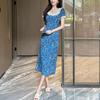 French retro waist floral dress women's summer niche design sense square neck lace edge beautiful holiday style dress