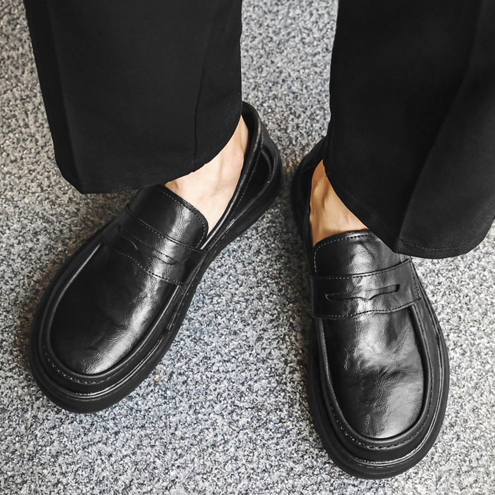 

Мужские лоферы из натуральной черной кожи: Мягкая подошва, повседневный японский стиль, удобные мокасины-слипоны. Size 43