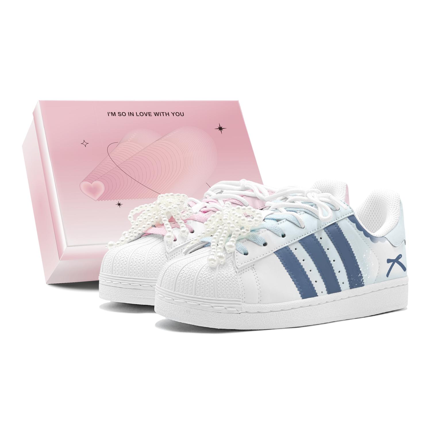 

Adidas Originals Superstar 2 Couple s, Romantic Favor, Ice Blue Heart, Mismatched Color Low top Skateboard Shoes Unisex JH9976(TeamS2-S-BOX) 40