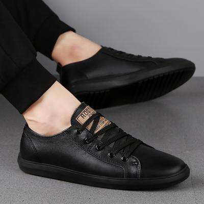 2024 Nowe Codzienne Minimalistyczne Buty dla Mężczyzn Outdoorowe do Chodzenia Lekkie Trampki Męskie Pasujące do Wszystkiego Antypoślizgowe Płaskie Sznurowane Buty do Jazdy Muller