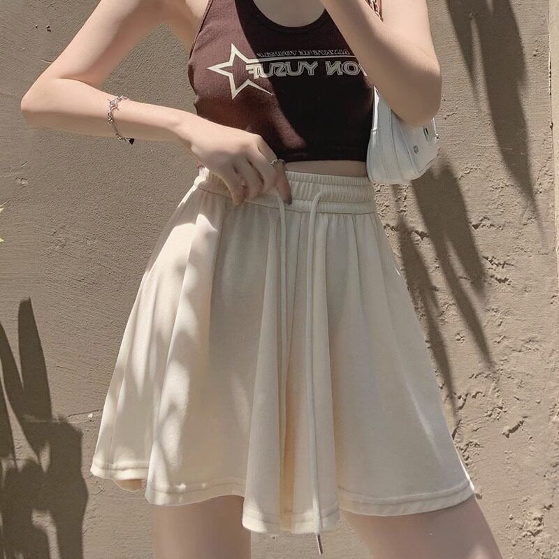 Women's Summer Shorts for Petite Figures 2026 New High-Waisted A-Line Slimming Plus-Size Five-Point Pants Ballet Pleated Skirt Pants