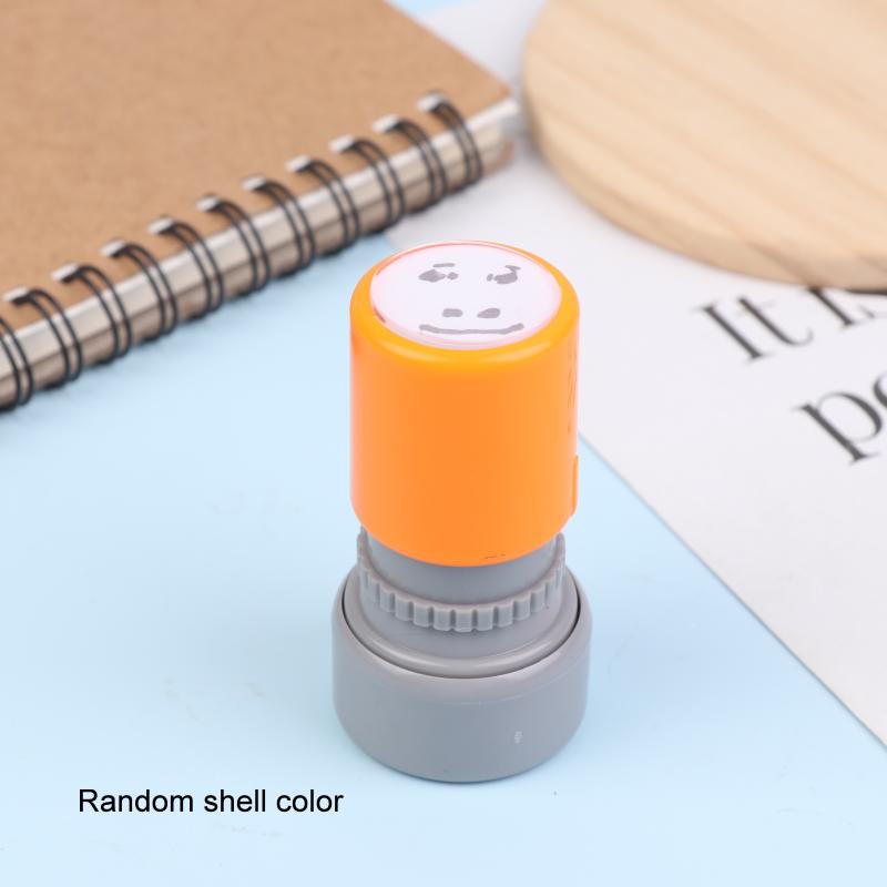 

1 шт. Периферийный справочник Интересные аниме-персонажи Экшн-серии Забавные выражения Светочувствительная печать Детские игрушки