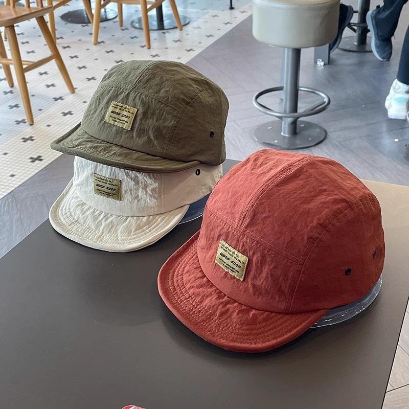 Short Brimmed Duckbill Cap Versatile Retro Sun Hat Summer Soft Top Baseball Cap