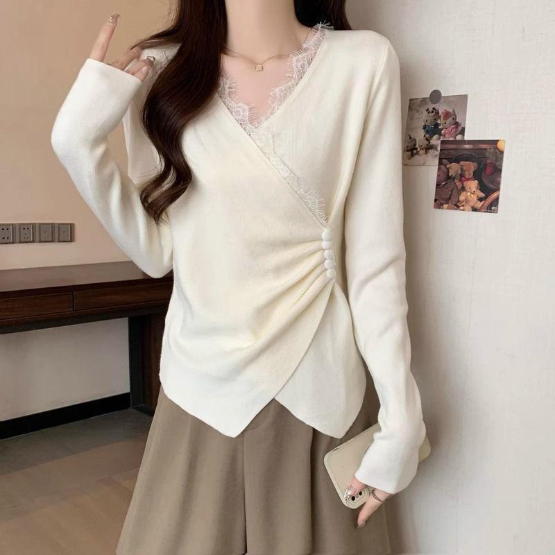 

Plus Size French Lace Velvet V-Neck Base Layer Shirt for Women - Slimming Irregular Top for Autumn/Winter XL (140-170 lbs) абрикосовий