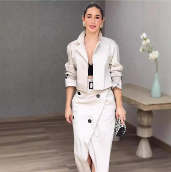 Versatile Buttoned Belt Skirt - European & American Casual Workwear Collection