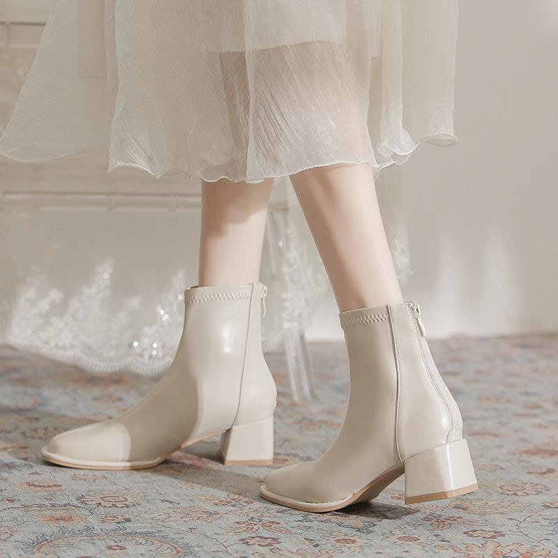 Französische elastische kurze Stiefel Damen dicke Absätze Herbst und Winter neu Maillard Temperament vielseitig Reißverschluss hinten dünne Martin-Stiefel