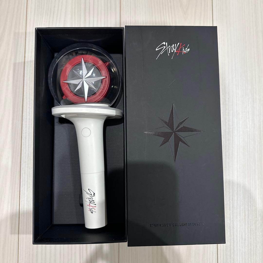 

[USED] Stray Kids Penlight White/Red with Box