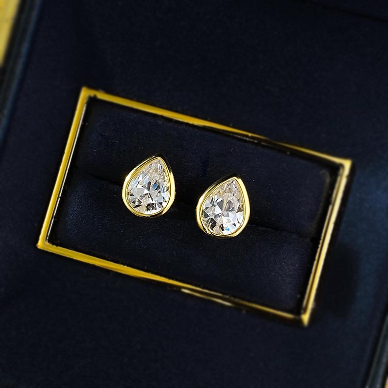 6 * 8 mm Kolczyki sztyfty w kształcie kropli wody z kamieniem w kształcie gruszki Klasyczny pojedynczy produkt
