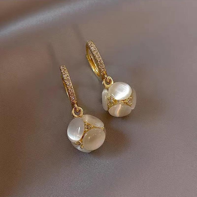 

Серьги с опалом