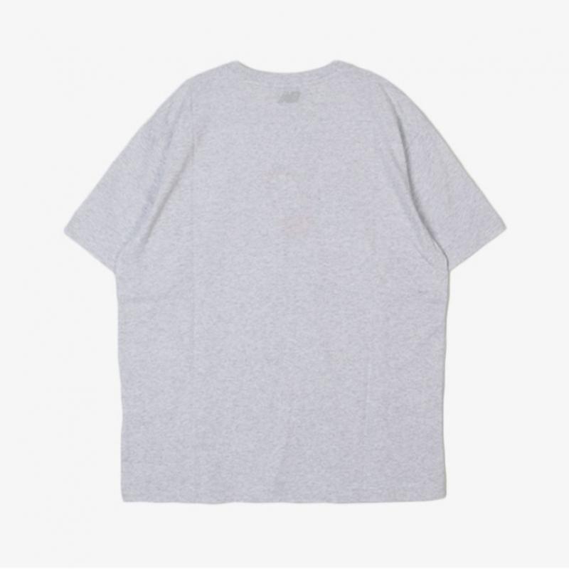 New Balance Tee Rqk Nbnefco213 16 Uni Essential Arch Logo Short Sleeve Tee  Sem