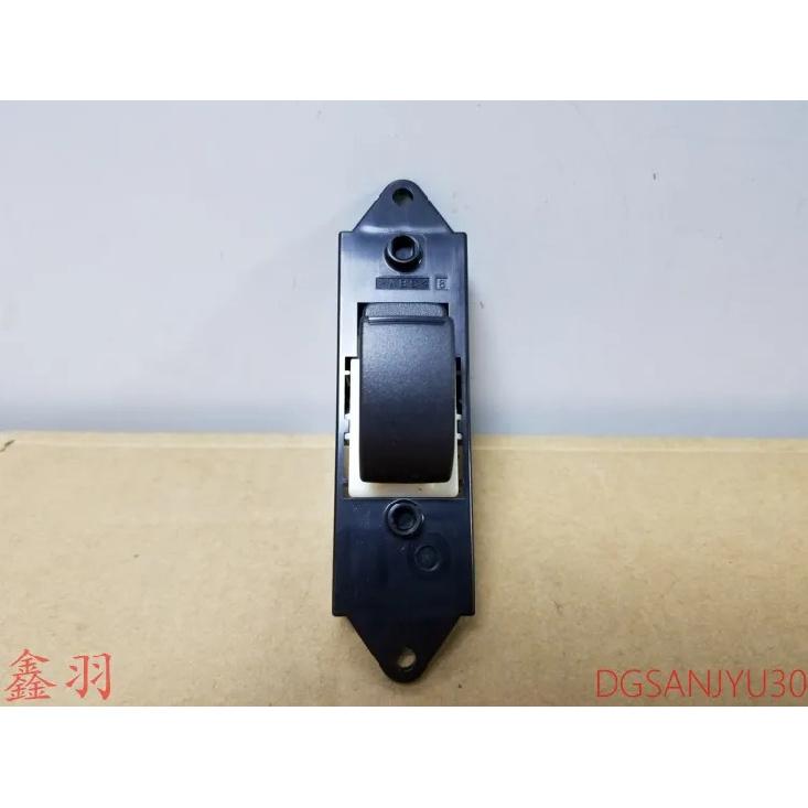 Outlander2 ASX LANCER PAJERO SWITCH,FR DOOR POWER WINDOW ASSISTANT SIDE RR DOOR POWER WINDOW  MR587944