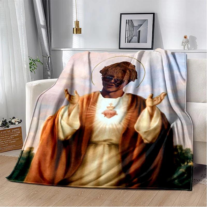 

Rudy Pankow 29 Style New JJ Maybank Star Flannel Blanket,Soft Throw Blanket for Home Bedroom Bed Sofa Travel Cover Kid Gift 75x90cm