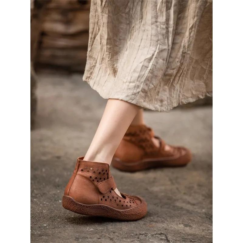 Fashion New Cold Boots Women's Cutout Versatile Flat Soft-soled Roman Sandals