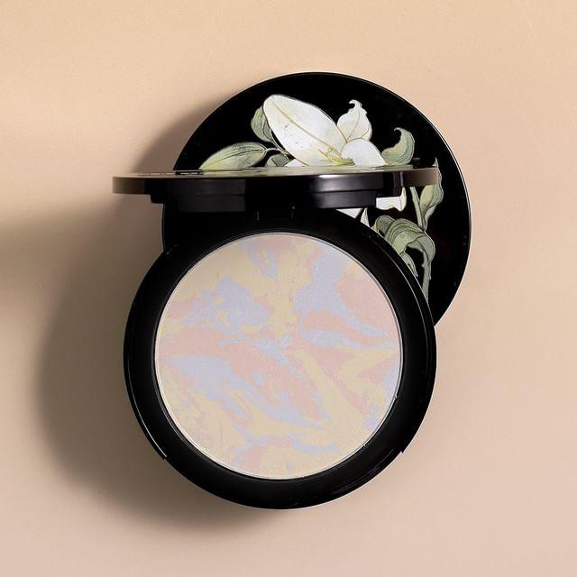 

CHOIZ BEAUTY - Tri-Color Gradient Clear Setting Powder 01# - 7.8g