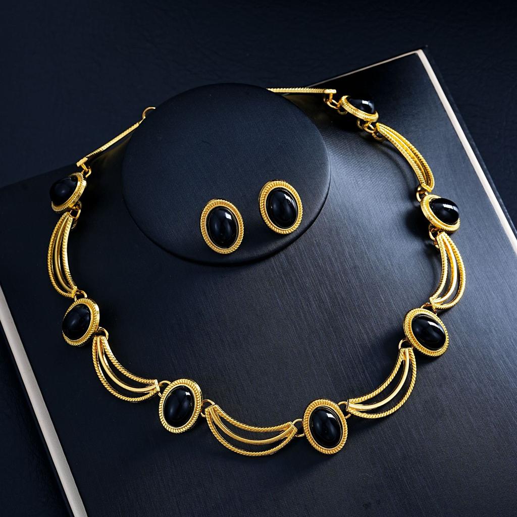 European and American Fashion Light Luxury Necklace Earrings Two-piece Set Bridal Wedding Accessories Dress Set Female 2026