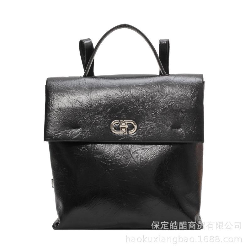 Casual soft surface large capacity women's backpack 2025 new popular versatile backpack travel bag schoolbag