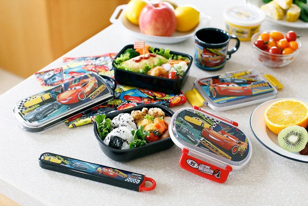 Skater Wet Towel Cars Disney Made in OA4 Set, 3 Crossroads, Pixar, Japan,