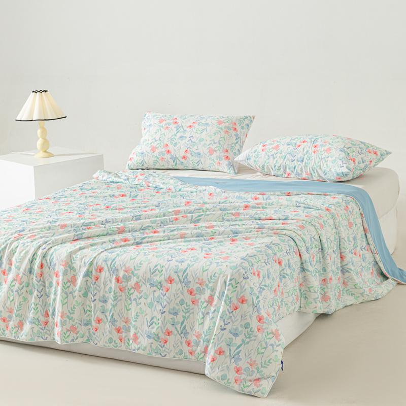 Cooling Blanket with Double Side Cold & Cooling Fabric Lightweight Breathable Cooled Summer Quilt Silky Air Condition Comforter