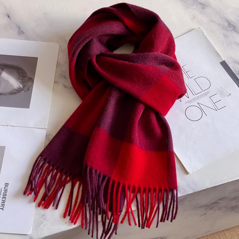Men's Dark Blue Plaid 100% Pure Wool Scarf - Luxurious Winter Gift for Boyfriend, Father, or Elders.