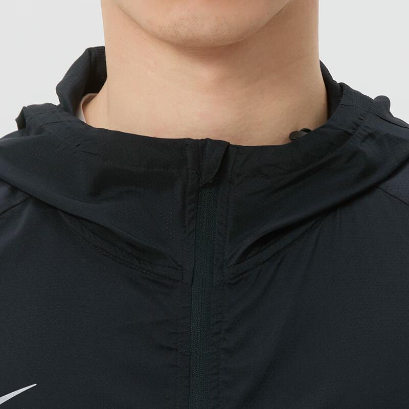 Nike Men's Loose Fit Sportswear Tracksuit Set