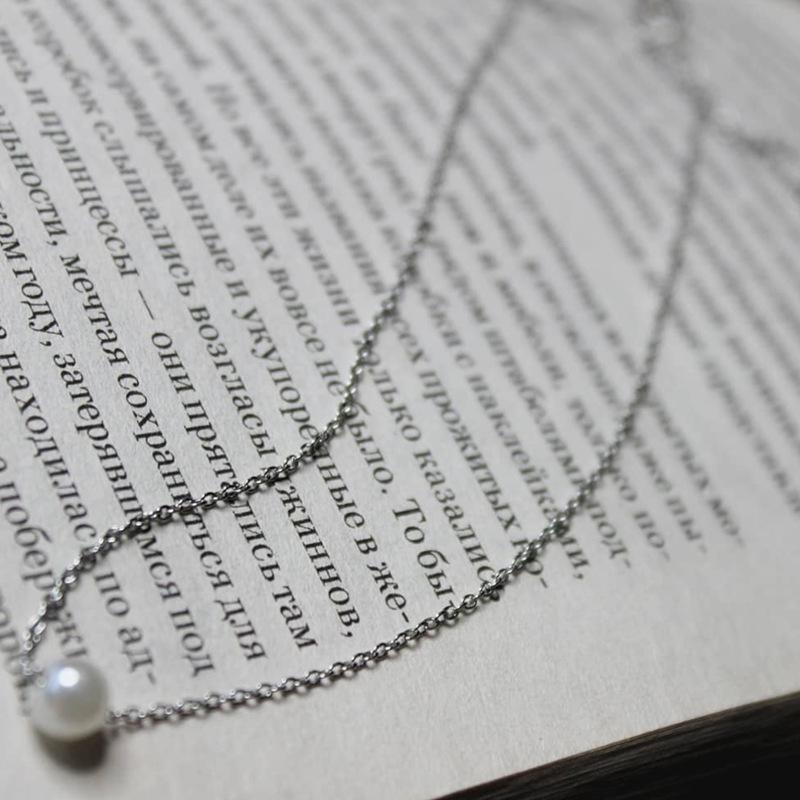 European and American exaggeration, simple and versatile collarbone chain accessories women, side chain thick chain temperament street 