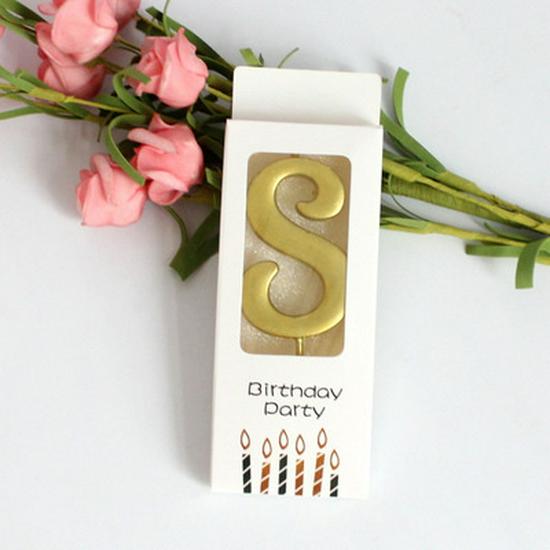 Gold Number Cake Candles for Birthday Celebrations - Party Decoration Arrangement.