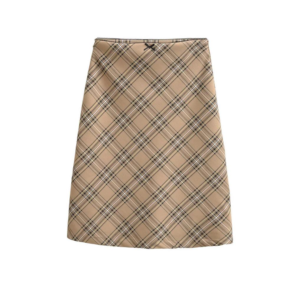 Spring Aristocratic Tartan Plaid Skirt with Safety Shorts - Retro British Style, Bowknot Accent, Hip-Hugging, Versatile Women's Short Skirt.