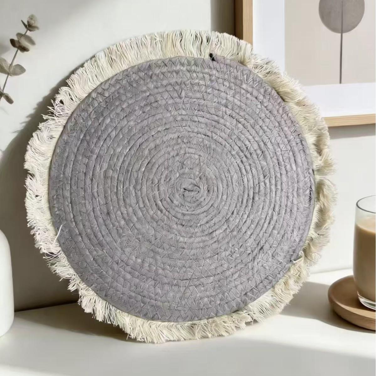 Nordic Round Woven Coaster: Paper Tassel Placemat & Heat-Insulating Table Ornament