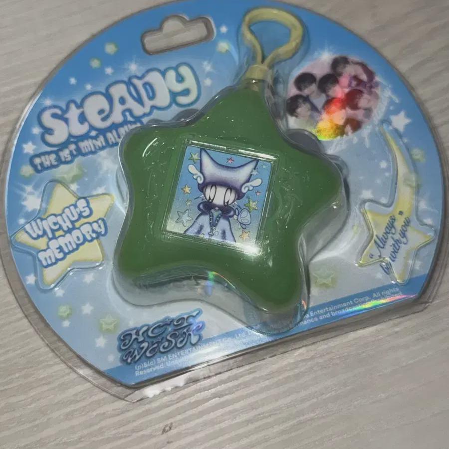 

Я делаю брелок-альбом Ncitywish Steady Yuushi