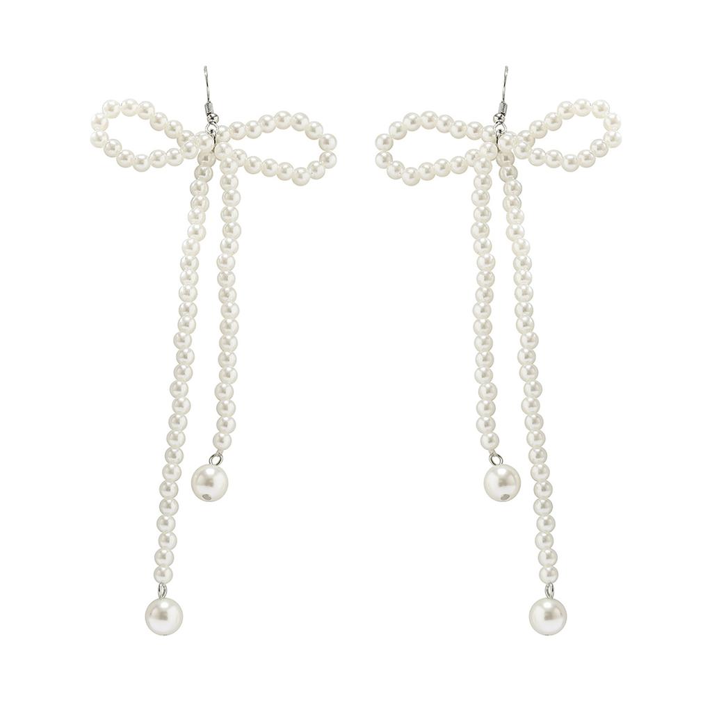 Delicate Bowknot Earrings Fashion Ear Jewelry Bowknot Shaped Ear Studs Alloy Material Suitable for Fashionable Outfits