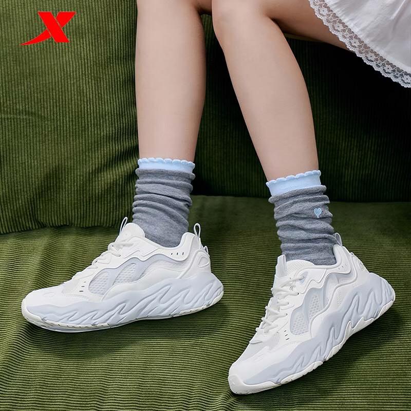 XTEP Women s Breathable Retro Sports Shoes 36