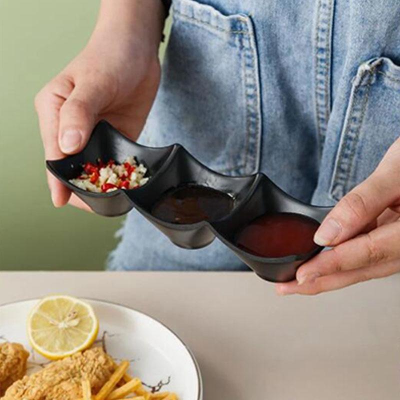 1 Stück Melamin Topf Restaurant Dreifach-Abteiler Dippschale Beilage Gemüse Soßenschale Restaurant Schwarz Soßenschale