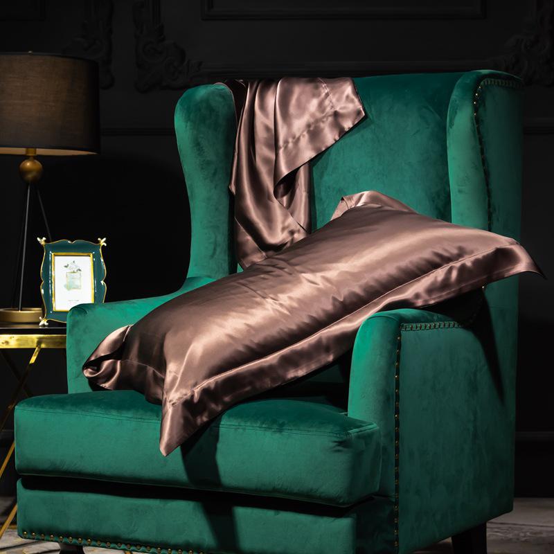 Taie d'oreiller de beauté double face en soie de mûrier couleur unie