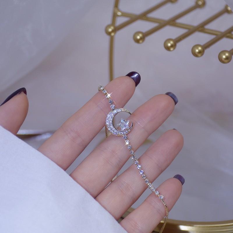 Flower Jewelry Hand Chain With Cubic Zirconia For Women Gift Occasion